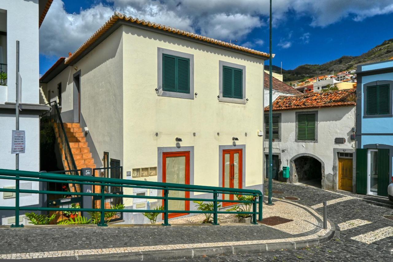Largo Dos Milagres, A In Madeira Machico (Madeira)